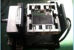 Vertical Servo Tapping Machine