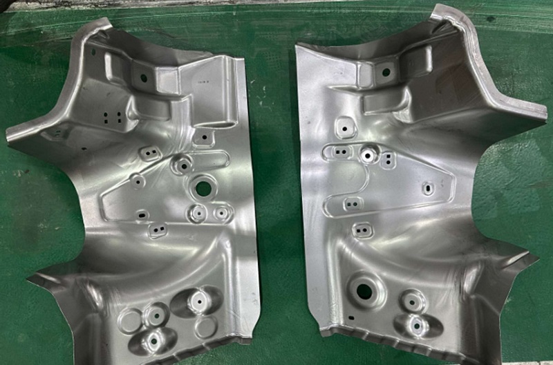 Automotive chassis structural component